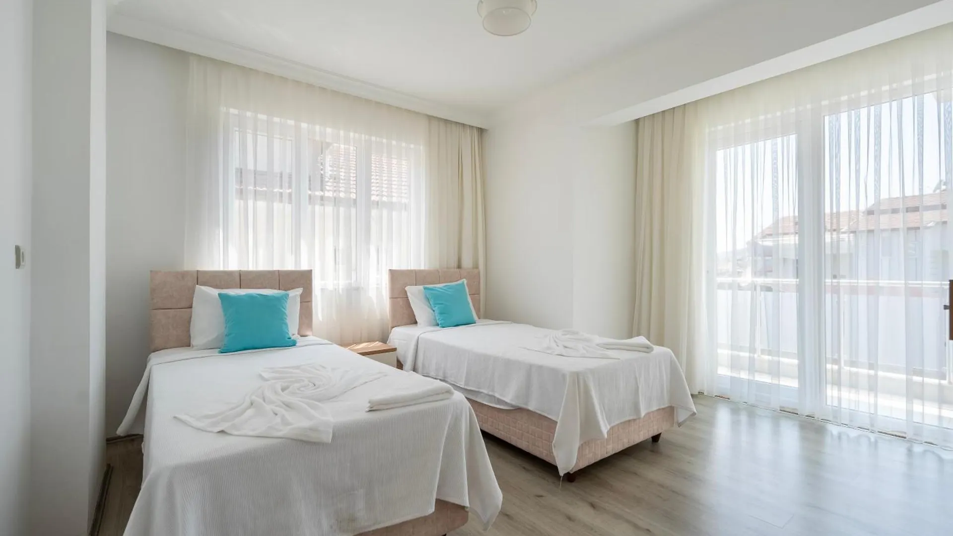 A Spacious, Comfortable And Cozy Apartment Close To The Center Of 페티예 0*,  터키